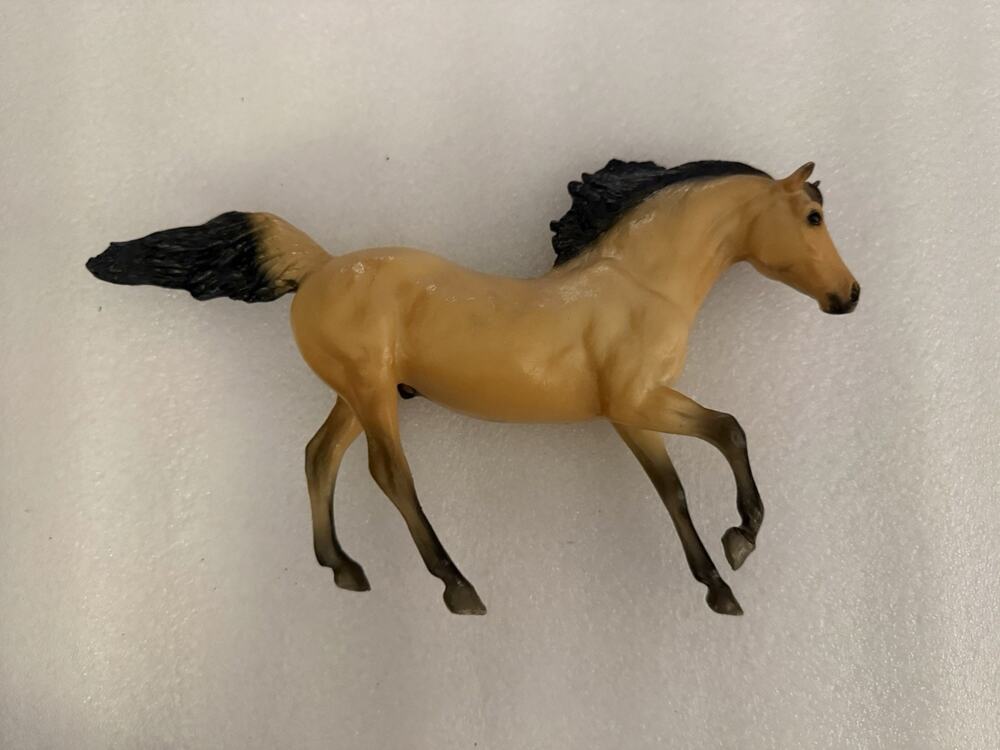 Breyer Horse Classic Spirit Kiger Mustang 751104 Buckskin Andalusian Stallion